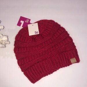 NWT SO winter hat Size OS